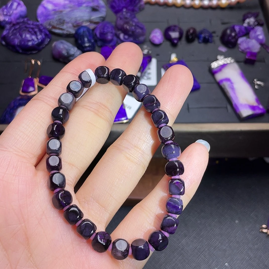 未镶嵌苏纪石（舒俱来）手链