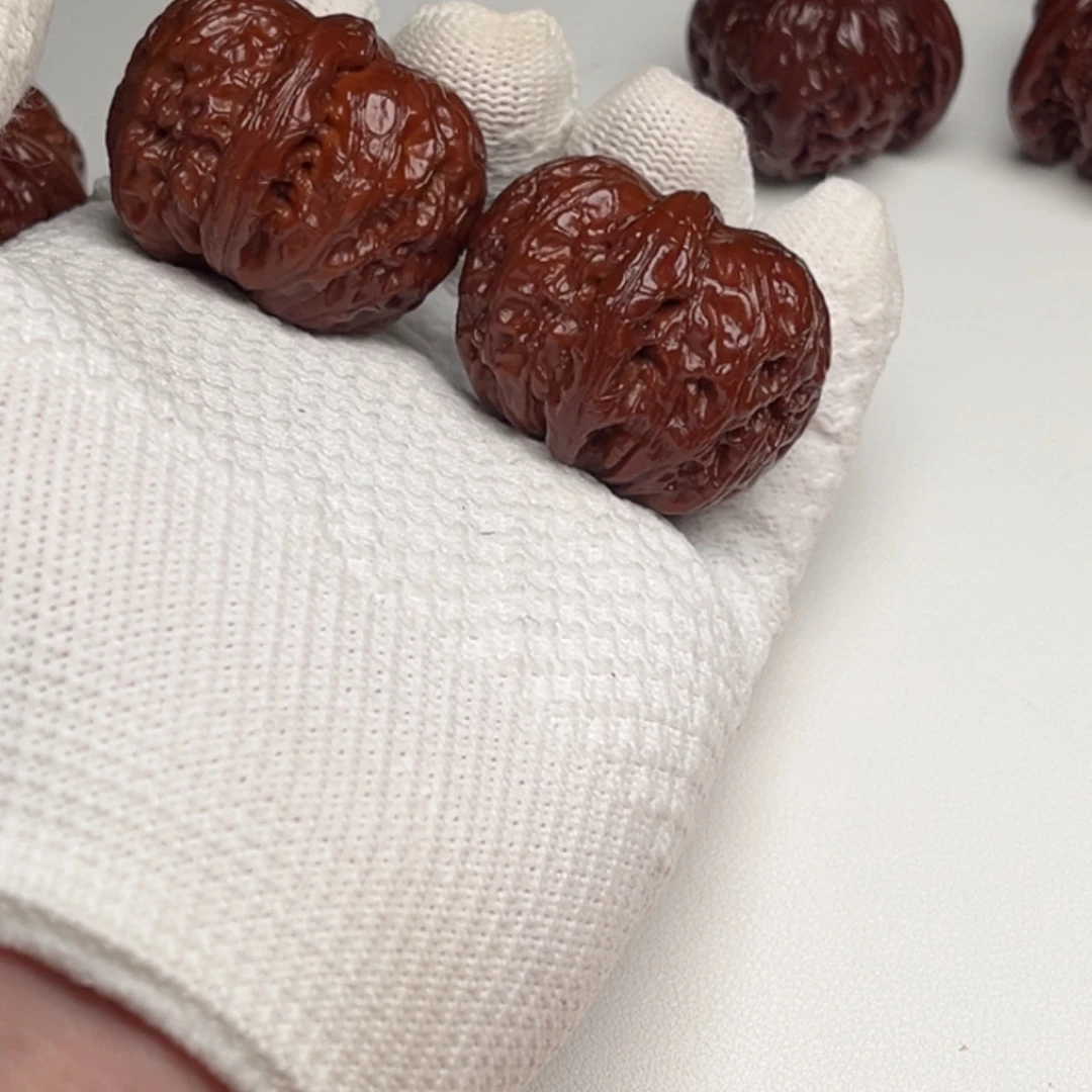 苏***蘓核桃文玩核桃链接