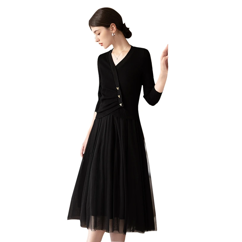 她池2025春装新款女装V领上衣搭吊带裙两件套时尚套装T43Z4584N