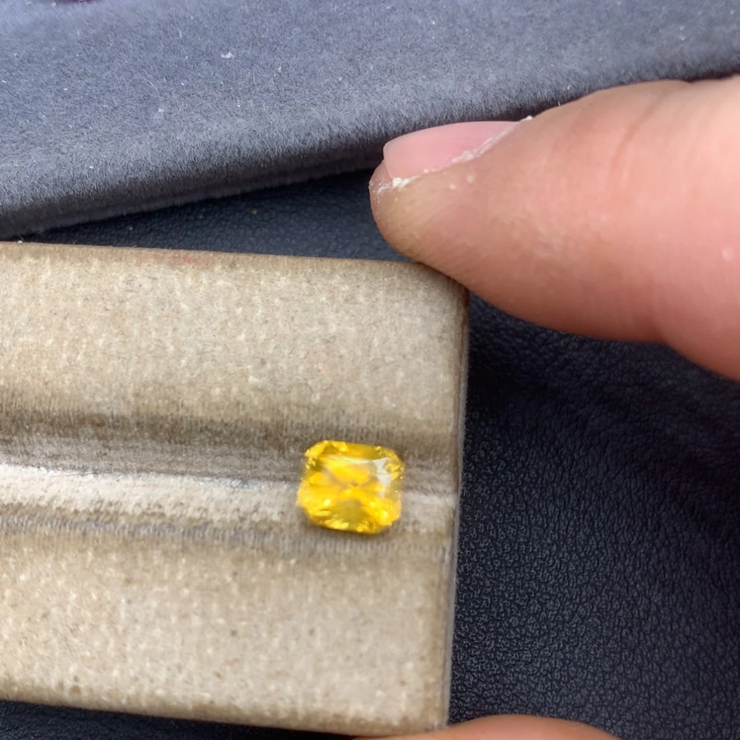 裸石蓝宝石1.63ct