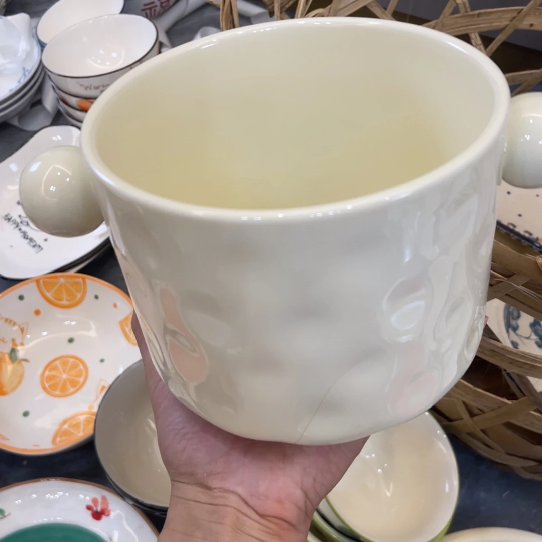 舞****陶瓷微瑕餐具介意勿拍,满18飞!