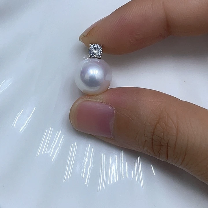 颈饰银S925镶嵌淡水珍珠