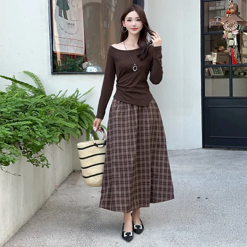 修身显瘦长袖T恤格纹半身裙两件套女2025早秋新款时尚洋气套装裙