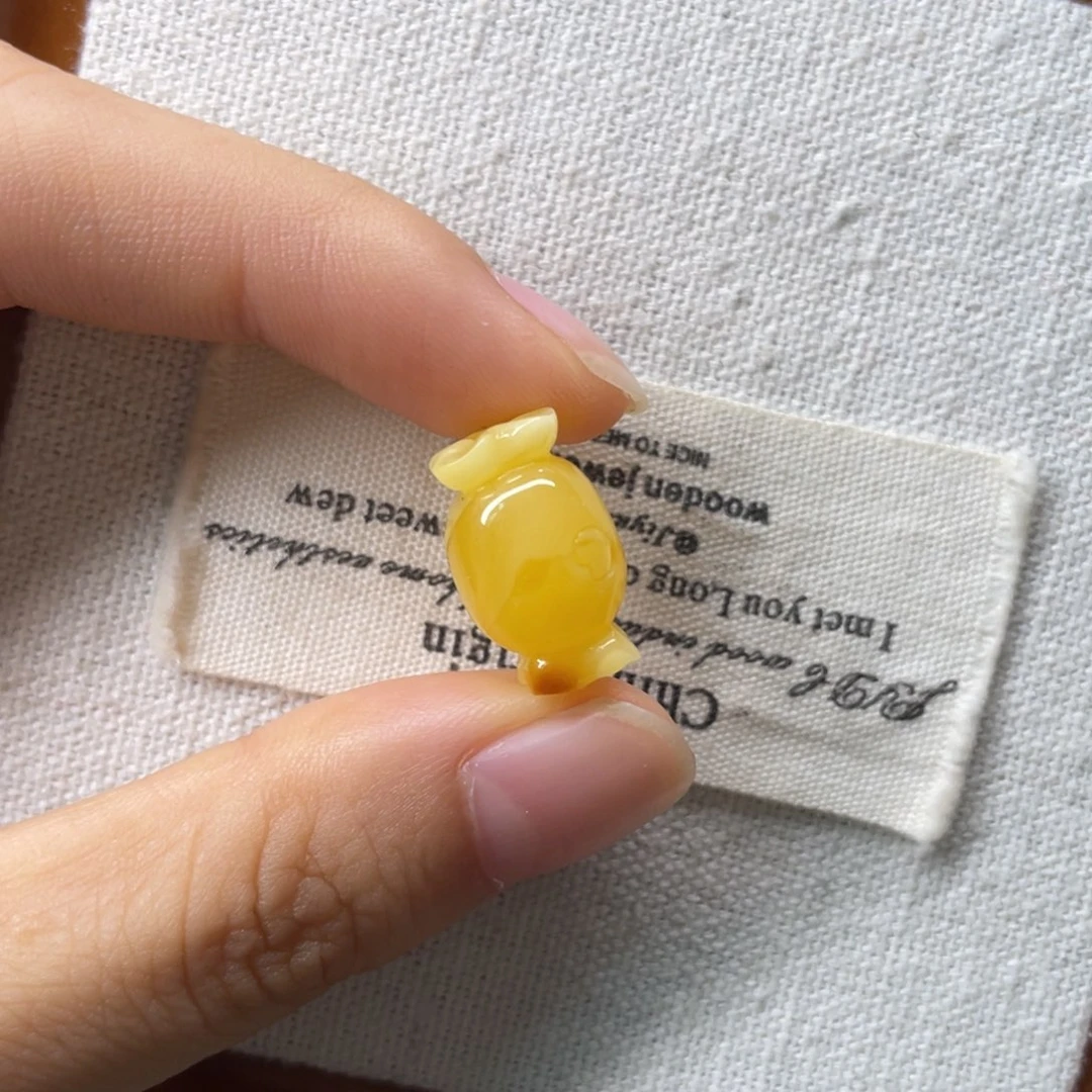 未镶嵌琥珀裸石糖果