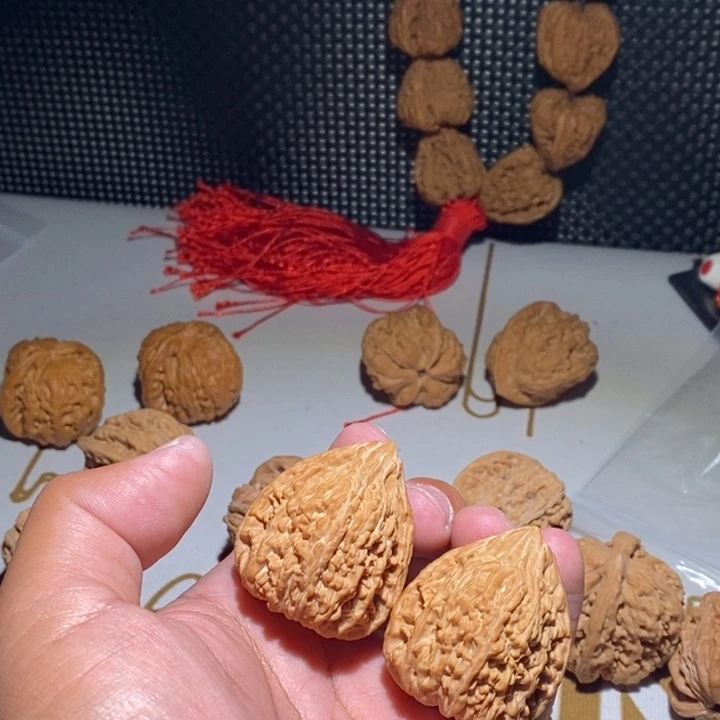 木质类九*香塔尖