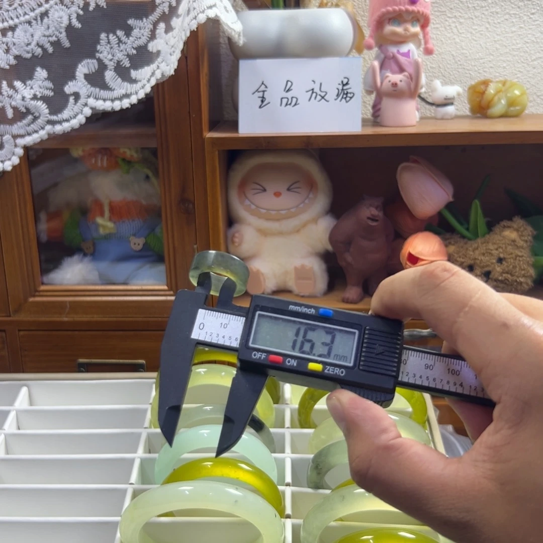未镶嵌蛇纹石玉手镯205