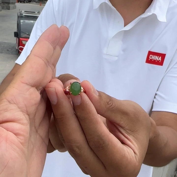 和田玉（糖玉）戒指未镶嵌