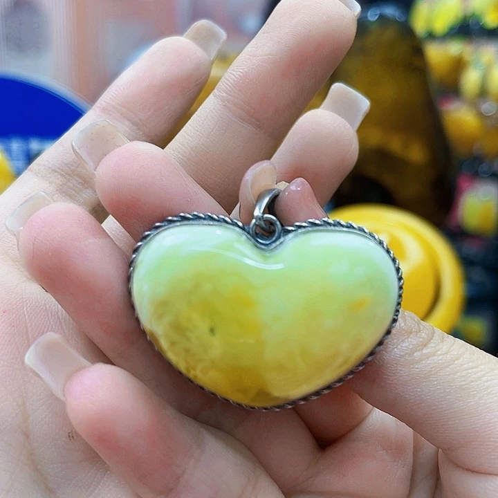 琥珀银S925镶嵌颈饰吊坠