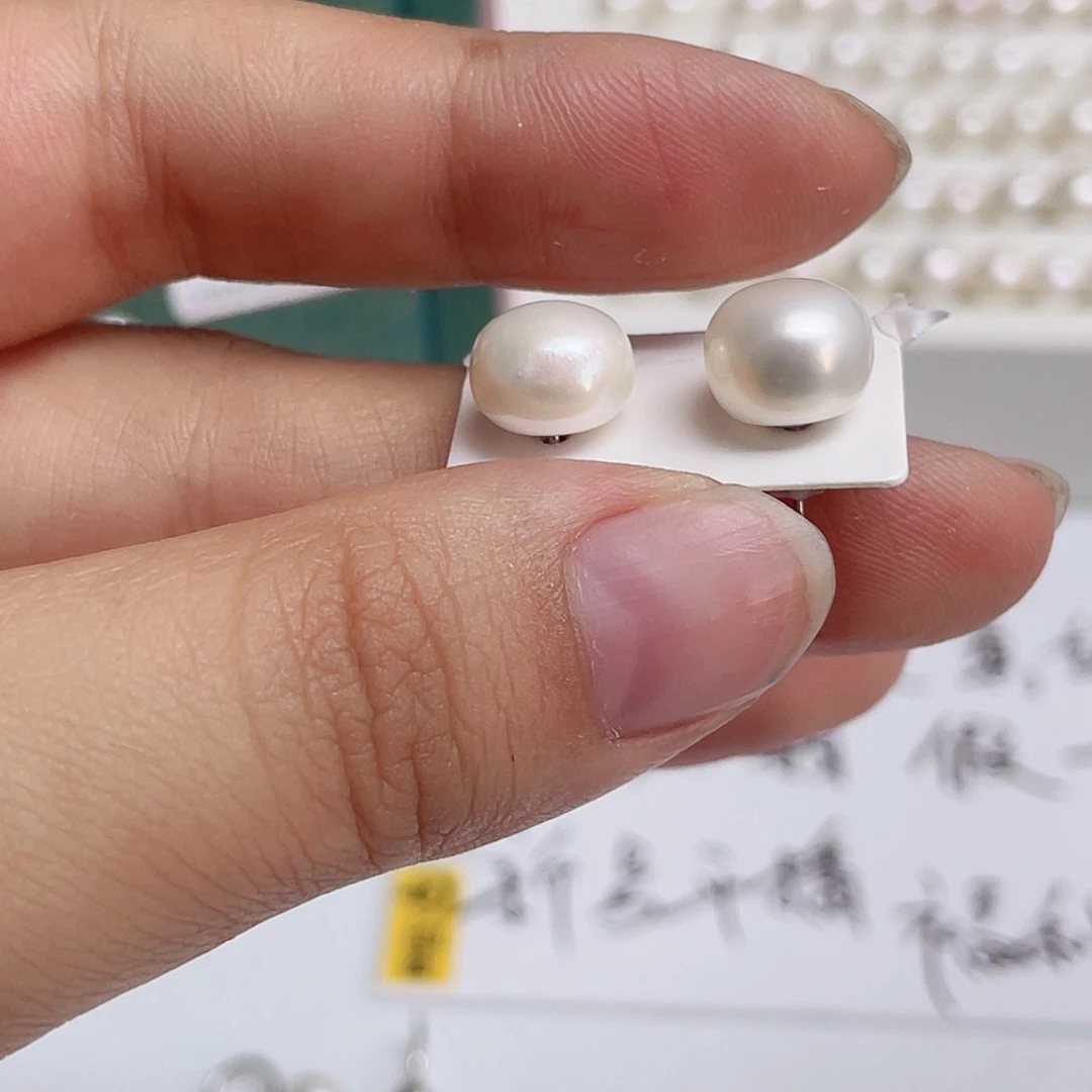 银S925镶嵌淡水珍珠耳饰明*