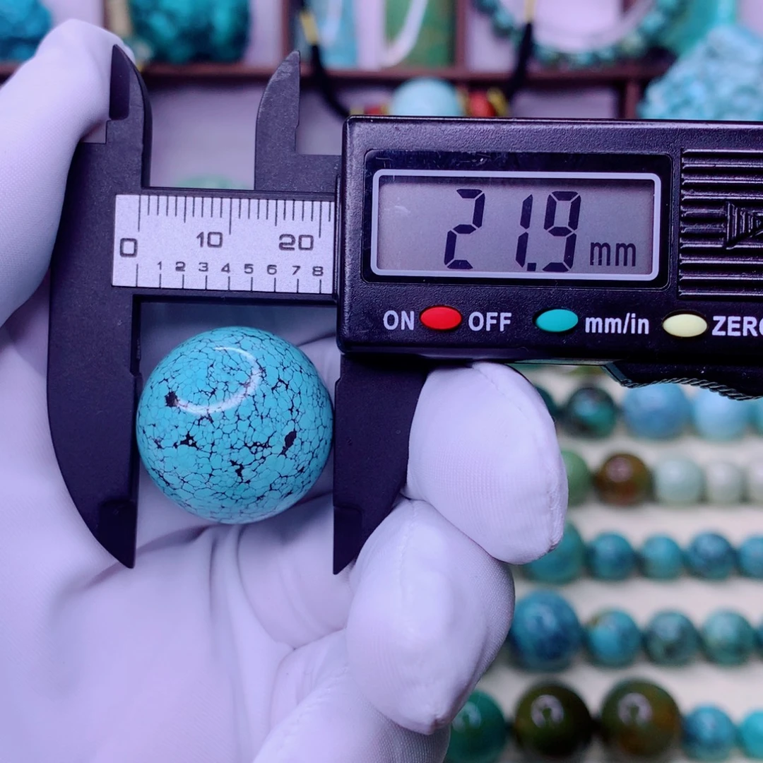 绿松石未镶嵌原矿绿松石