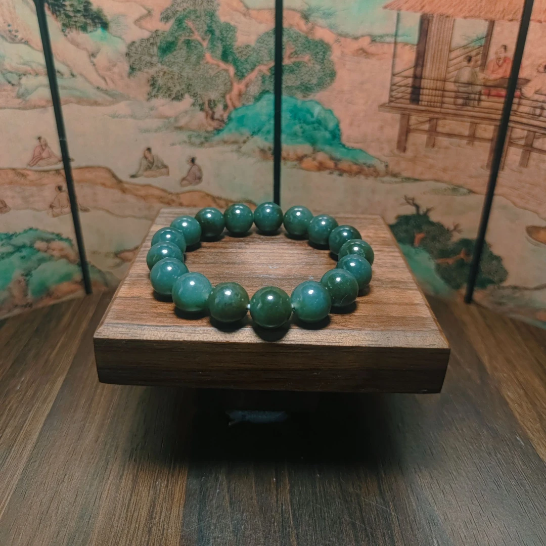 F和田玉圆珠手串（卡12）2034