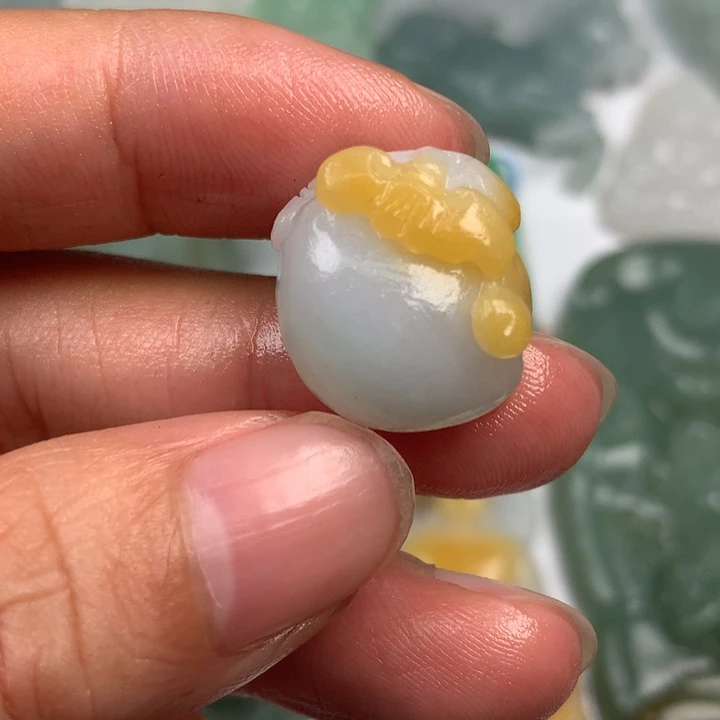 未镶嵌定制翡翠翡翠