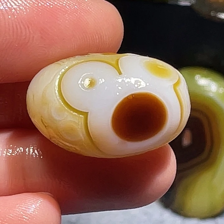玛瑙/玉髓未镶嵌珠宝奇石