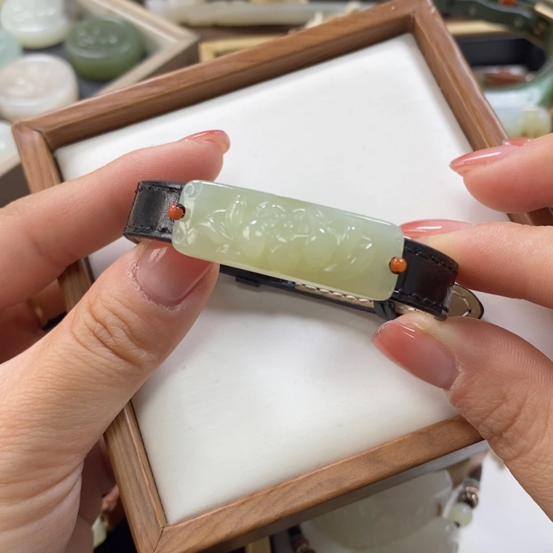 【闪购商品】和田玉手牌未镶嵌