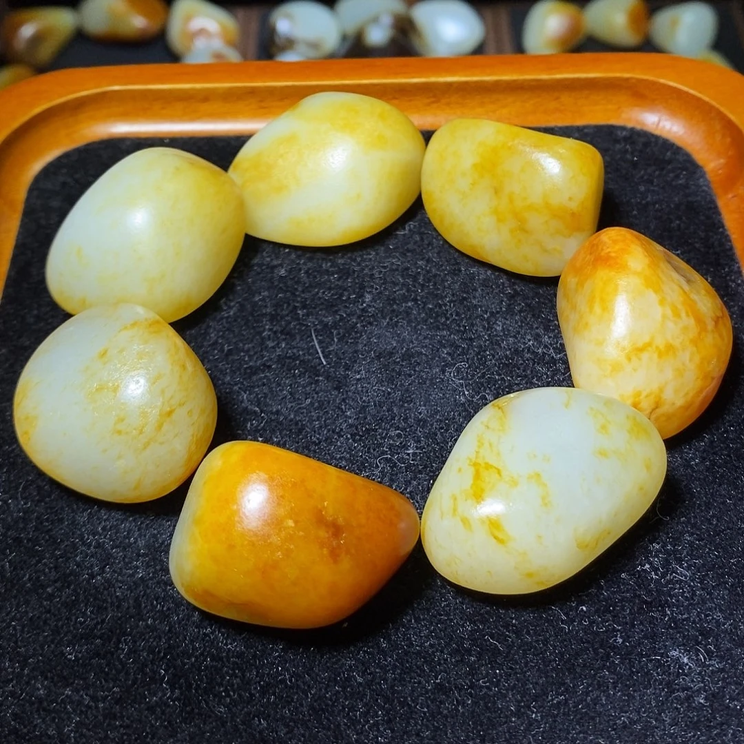 和田玉未镶嵌手链