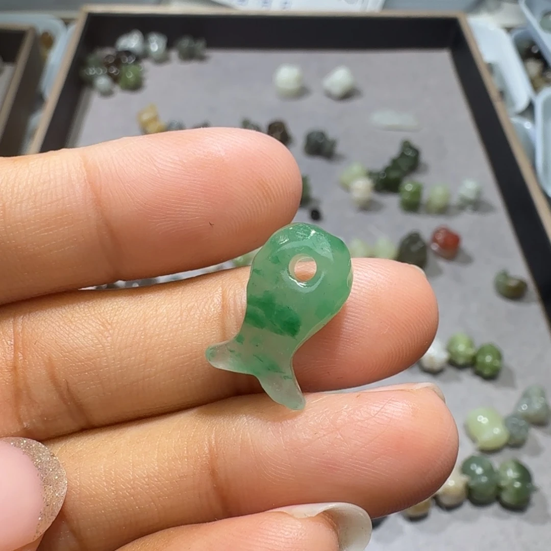 和田玉未镶嵌珠宝奇石