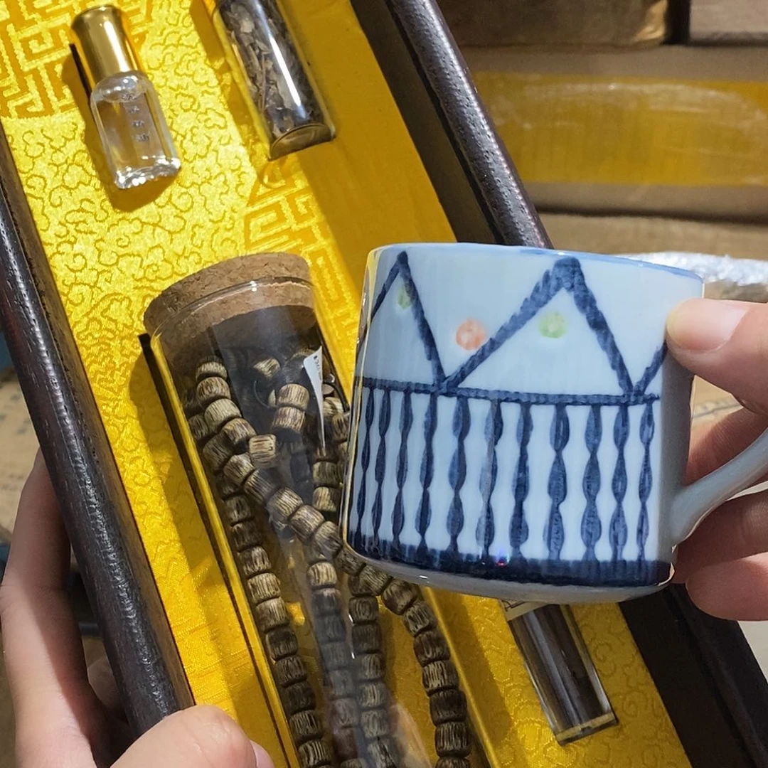 紫砂。。。。。。。。。。。。。。