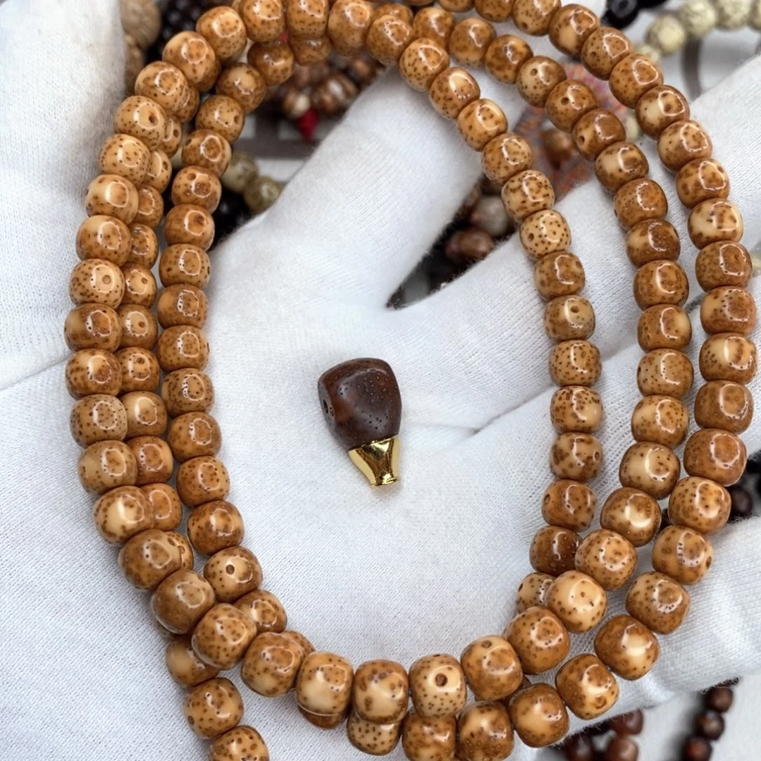 吊坠星月菩提8虎皮金花