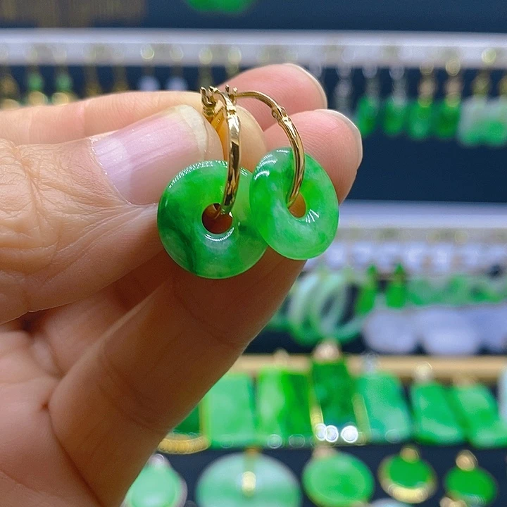 翡翠18K金镶嵌耳饰耳坠