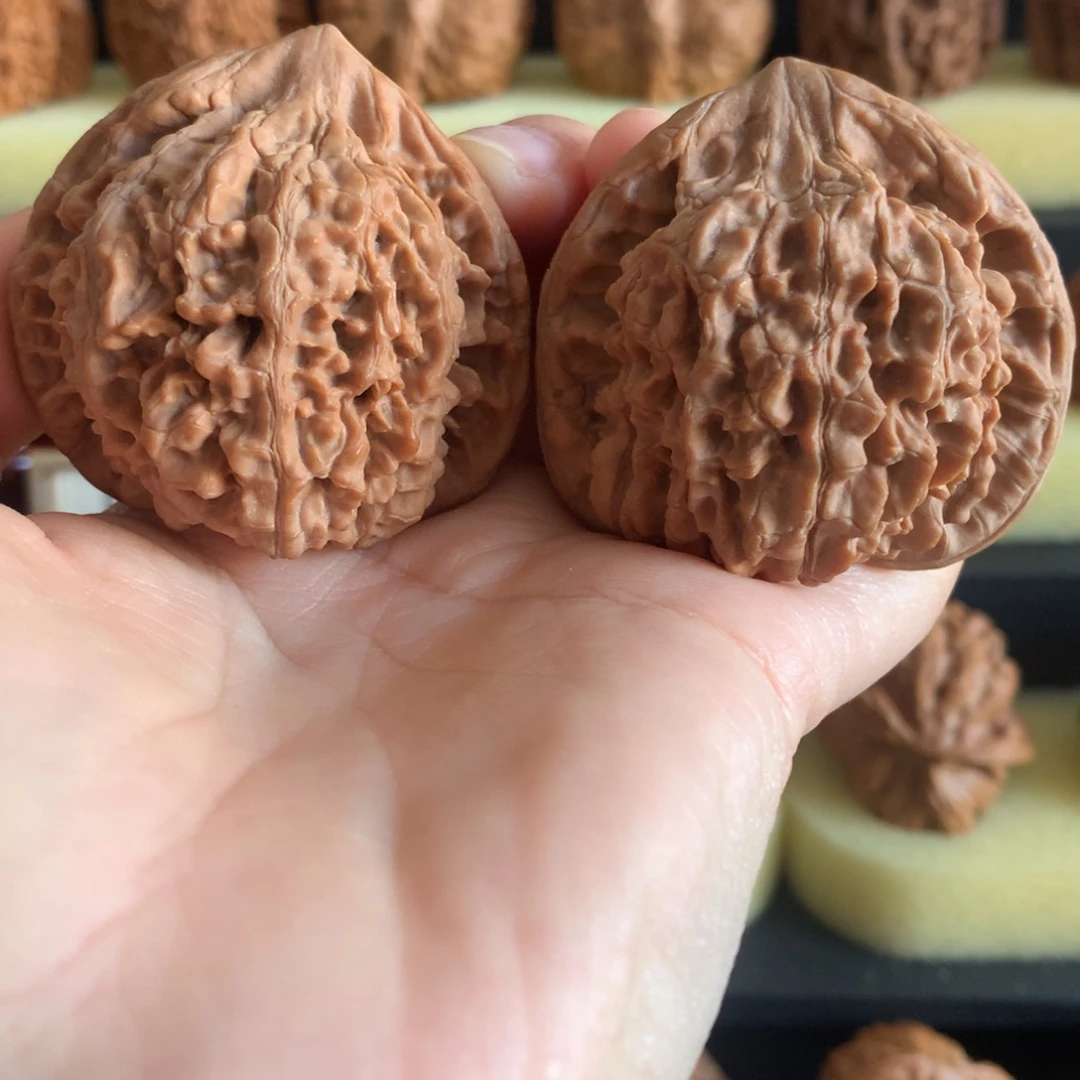 木质类文玩核桃官帽白茬48+