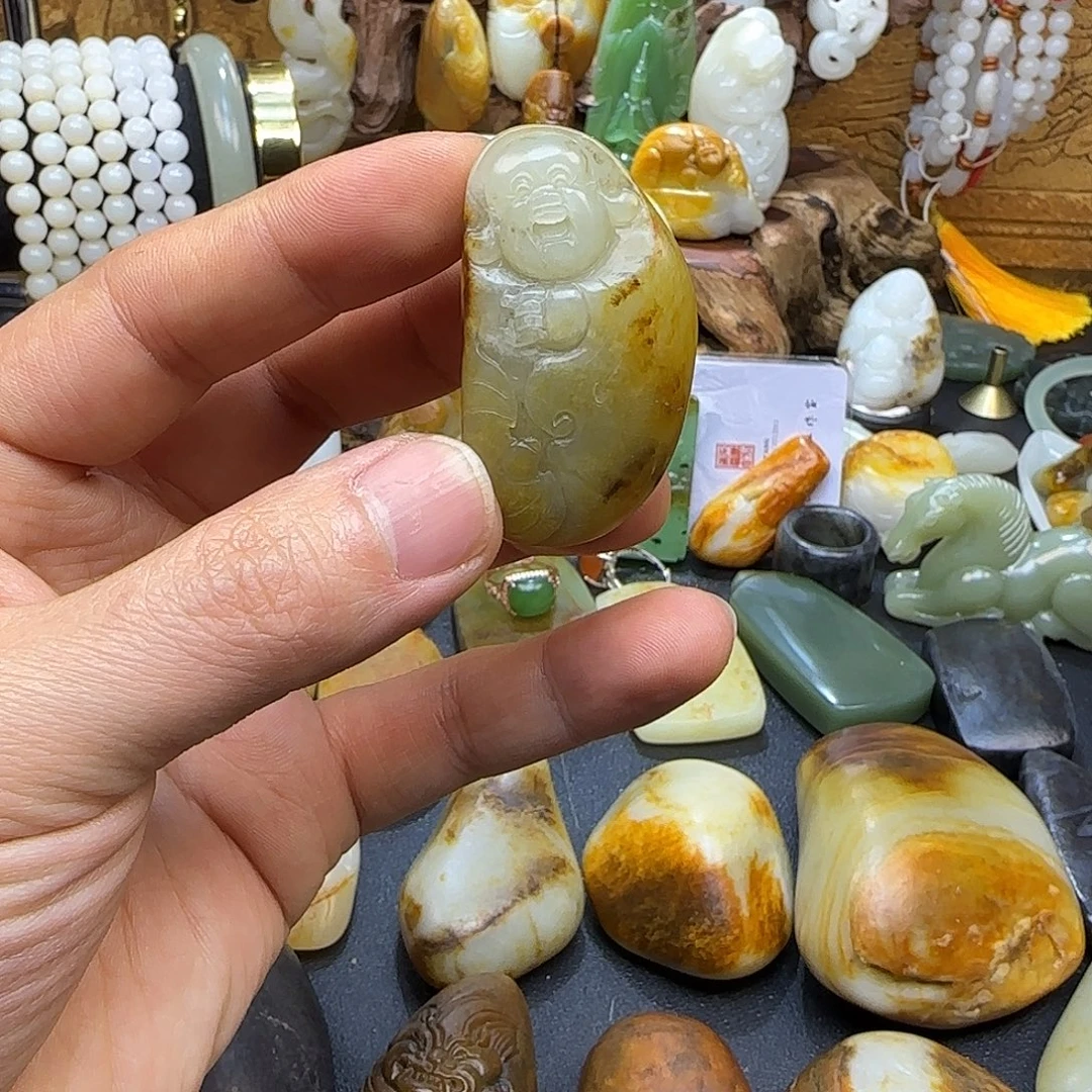 和田玉（子料）未镶嵌颈饰新疆和田籽料挂件