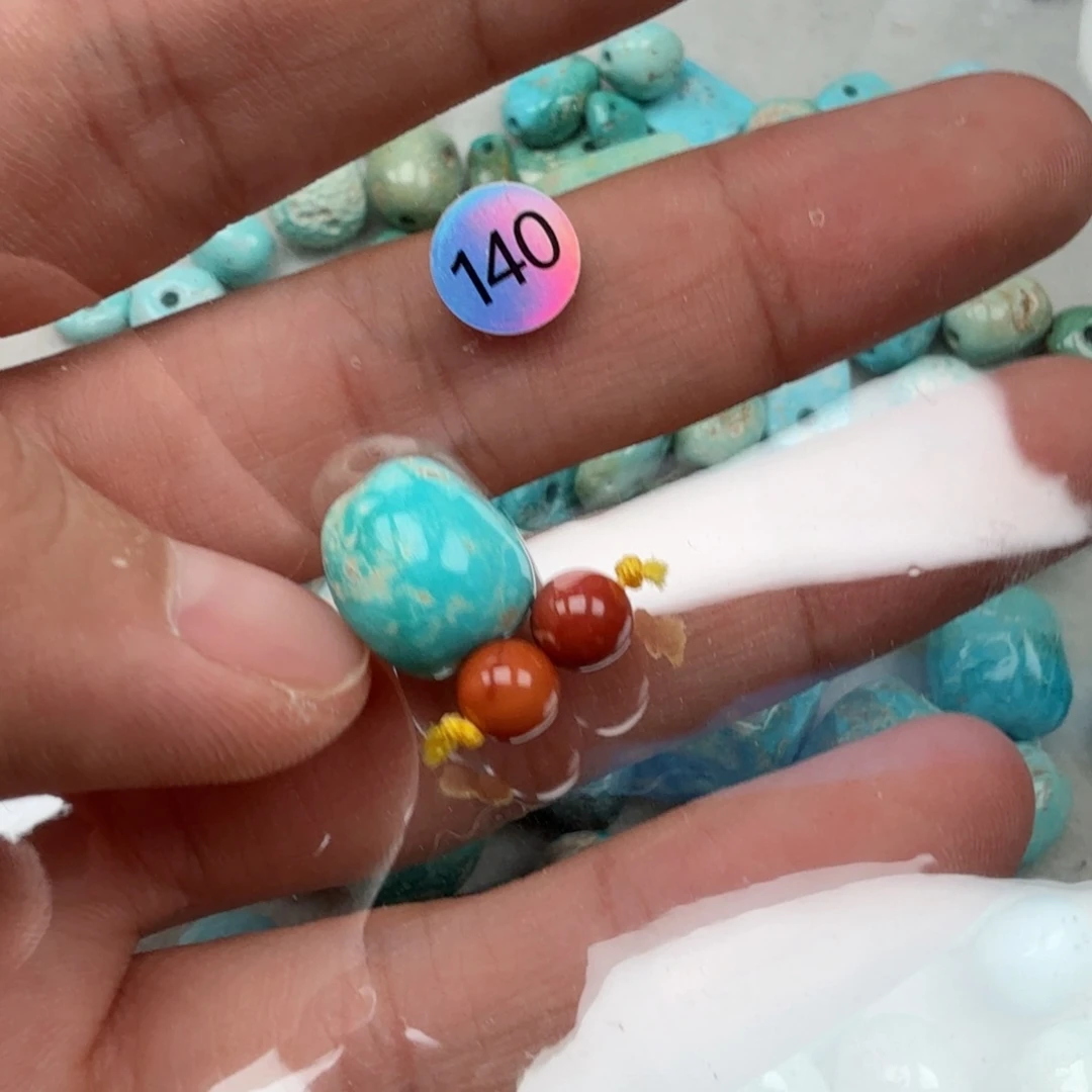 南红玛瑙未镶嵌珠宝奇石