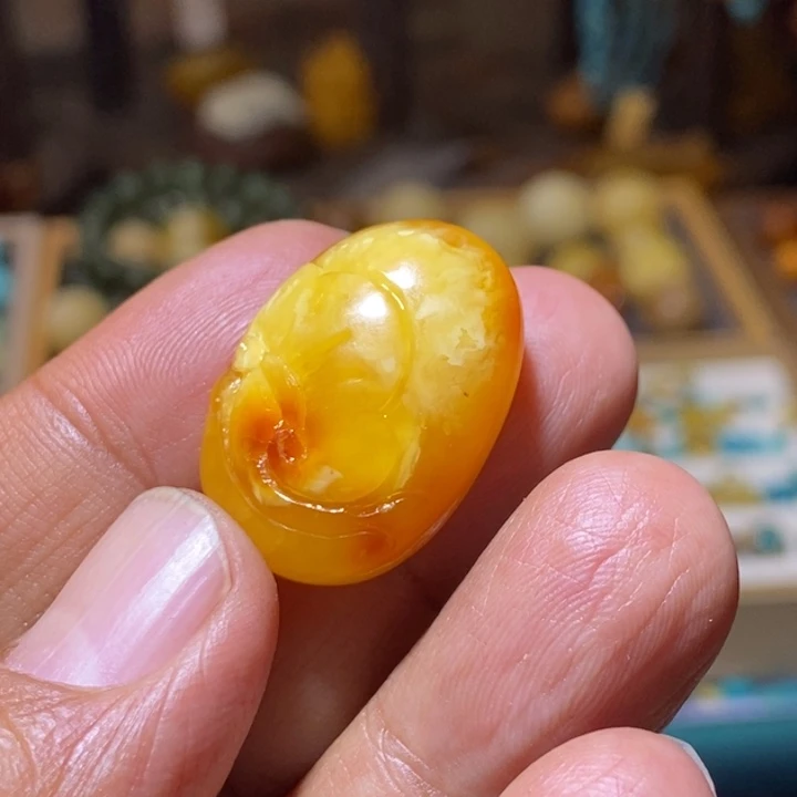 未镶嵌蜜蜡裸石配饰