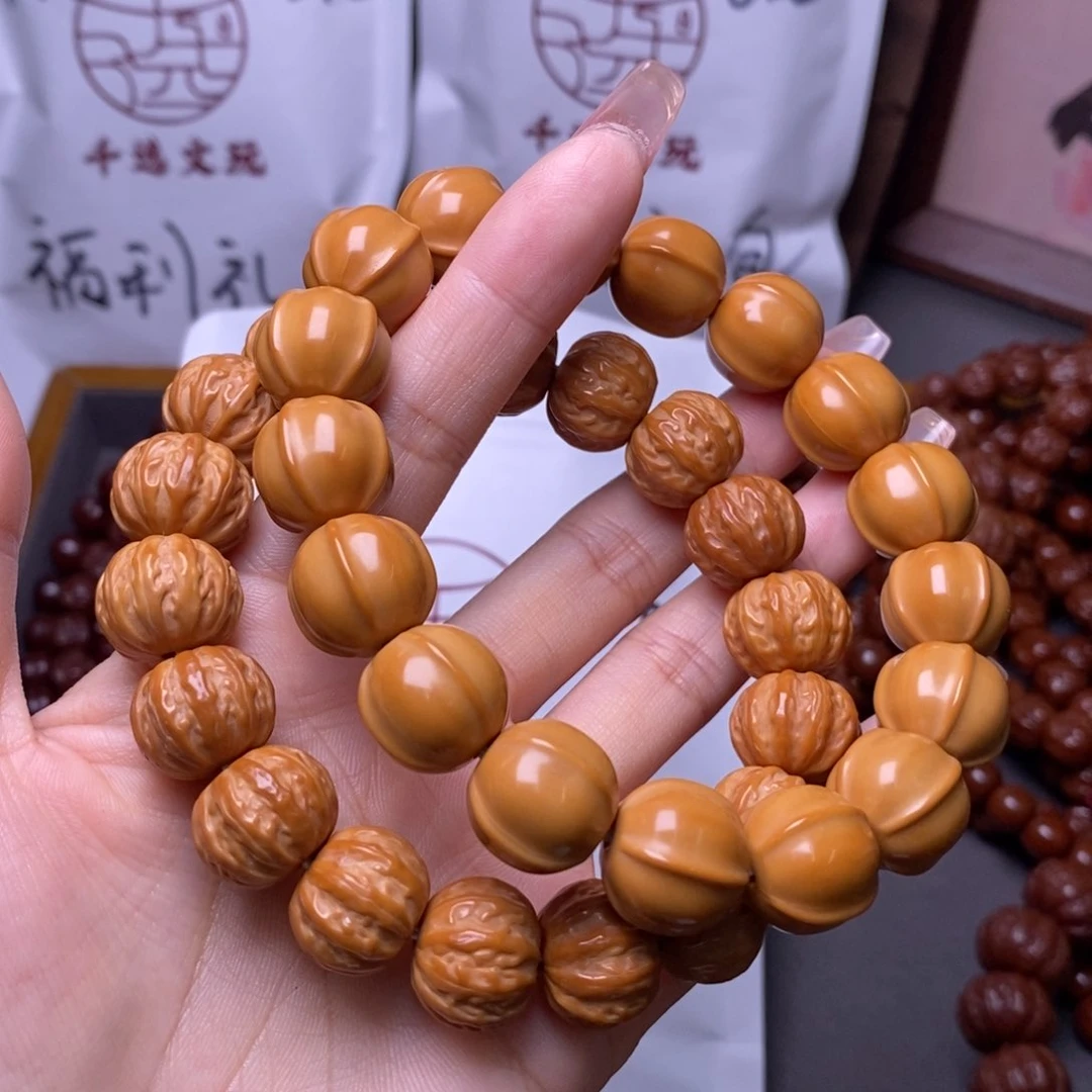 猴头核桃手串京八棱鲨鱼