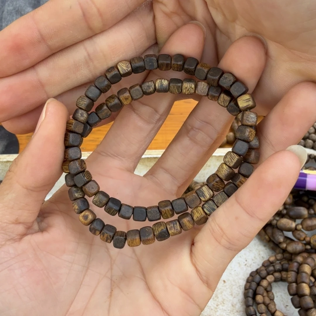 沉香沉香碎屑单圈小方糖3克多样性发一