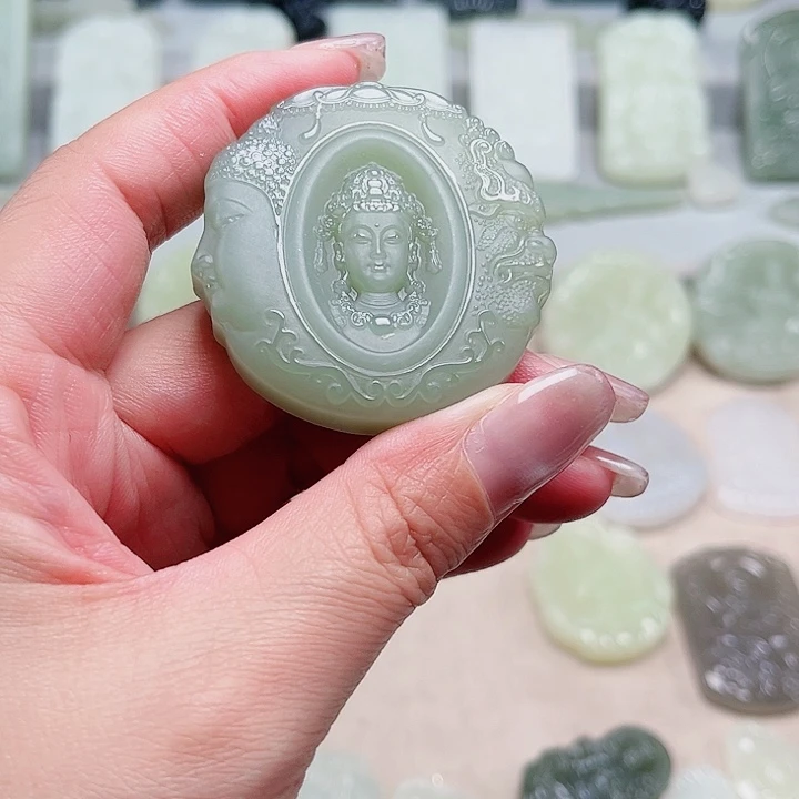 和田玉未镶嵌颈饰