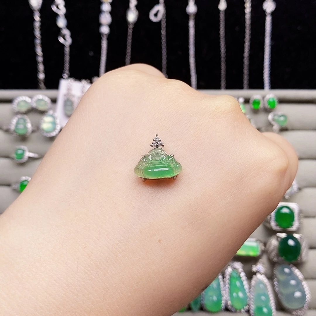 翡翠银S925镶嵌颈饰佛公