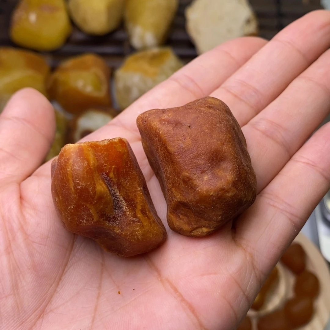 春***冬定制琥珀天然蜜蜡乌料