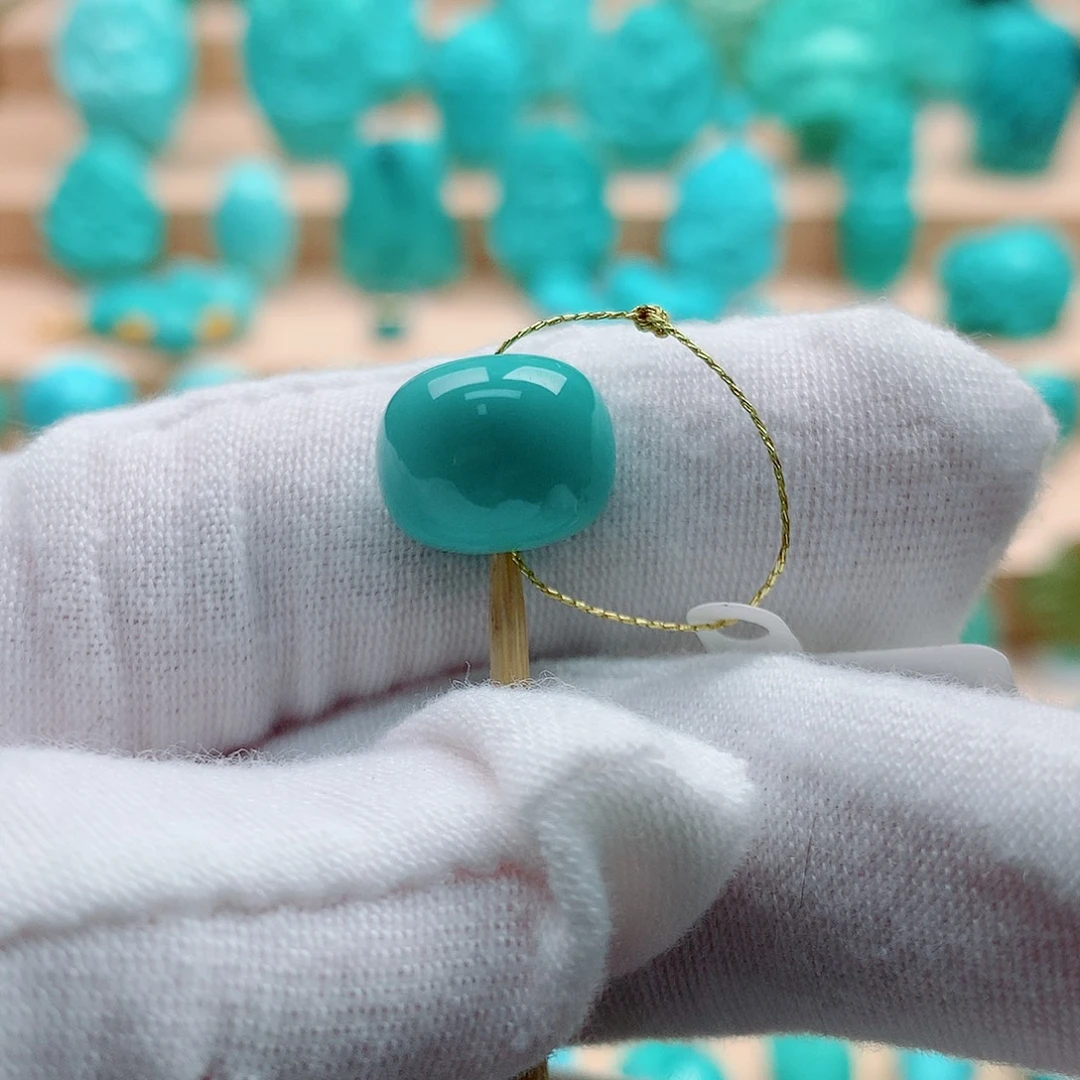 绿松石未镶嵌配饰