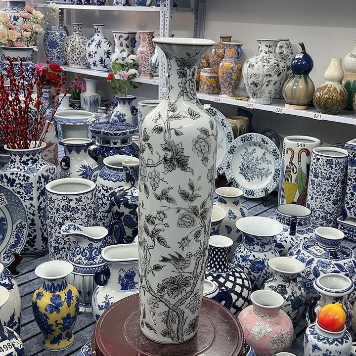 摆件墨瓷花瓶，家居摆件，