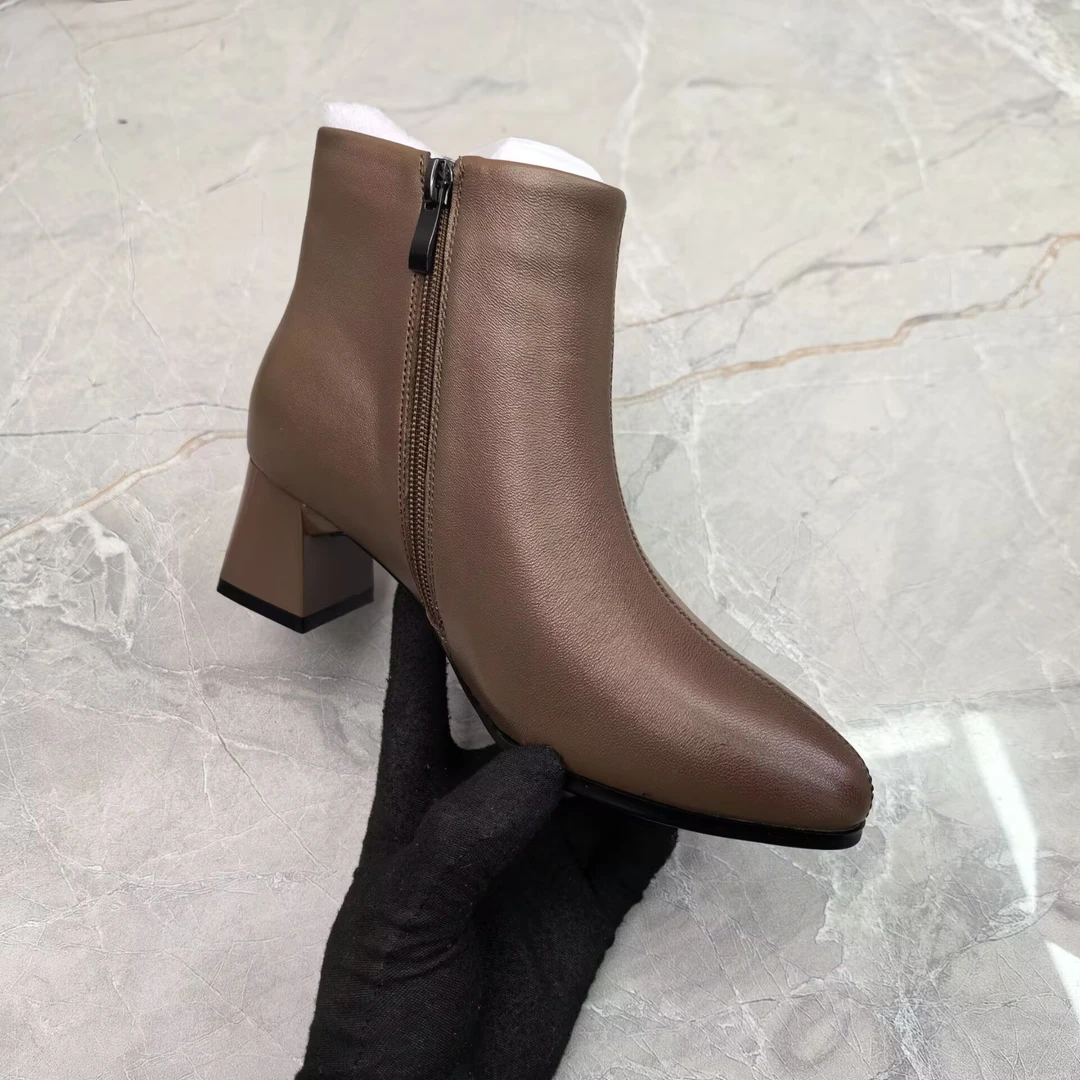 b（孤品）37/38粗跟女靴(牛皮)647-9559