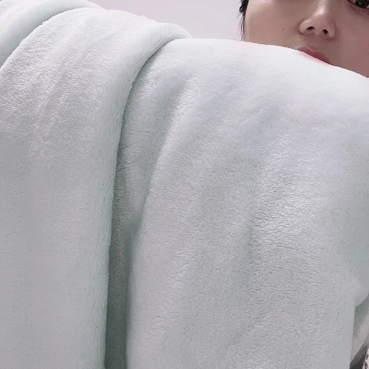 法兰绒1.8。      2。