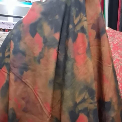 彩云缎布料深色花，2.3