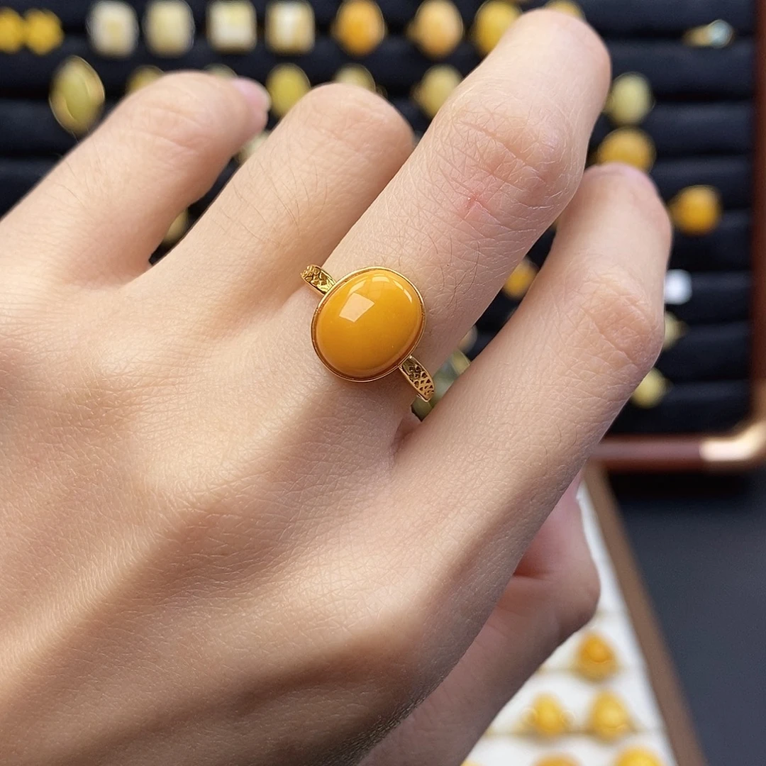 琥珀未镶嵌裸石成品