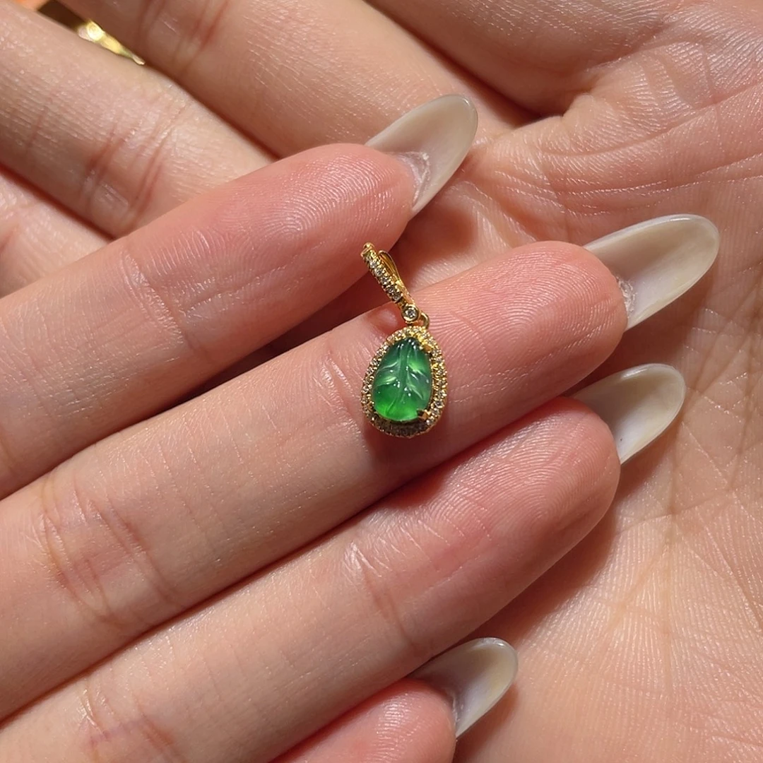 翡翠18K金镶嵌吊坠(不含链)