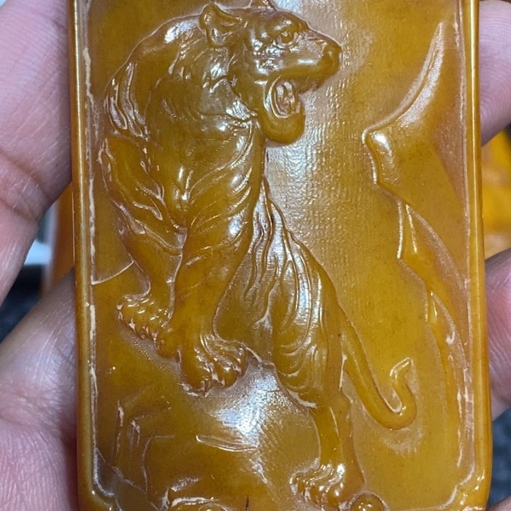 滴血莲花菩提吊坠