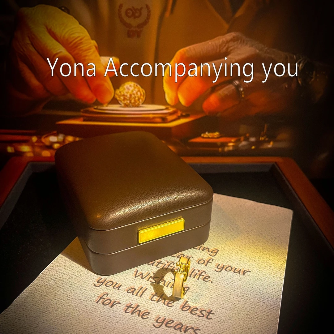 铜合金锆石戒指 铜合金戒指金色时尚指环气质锆石个性冷淡风