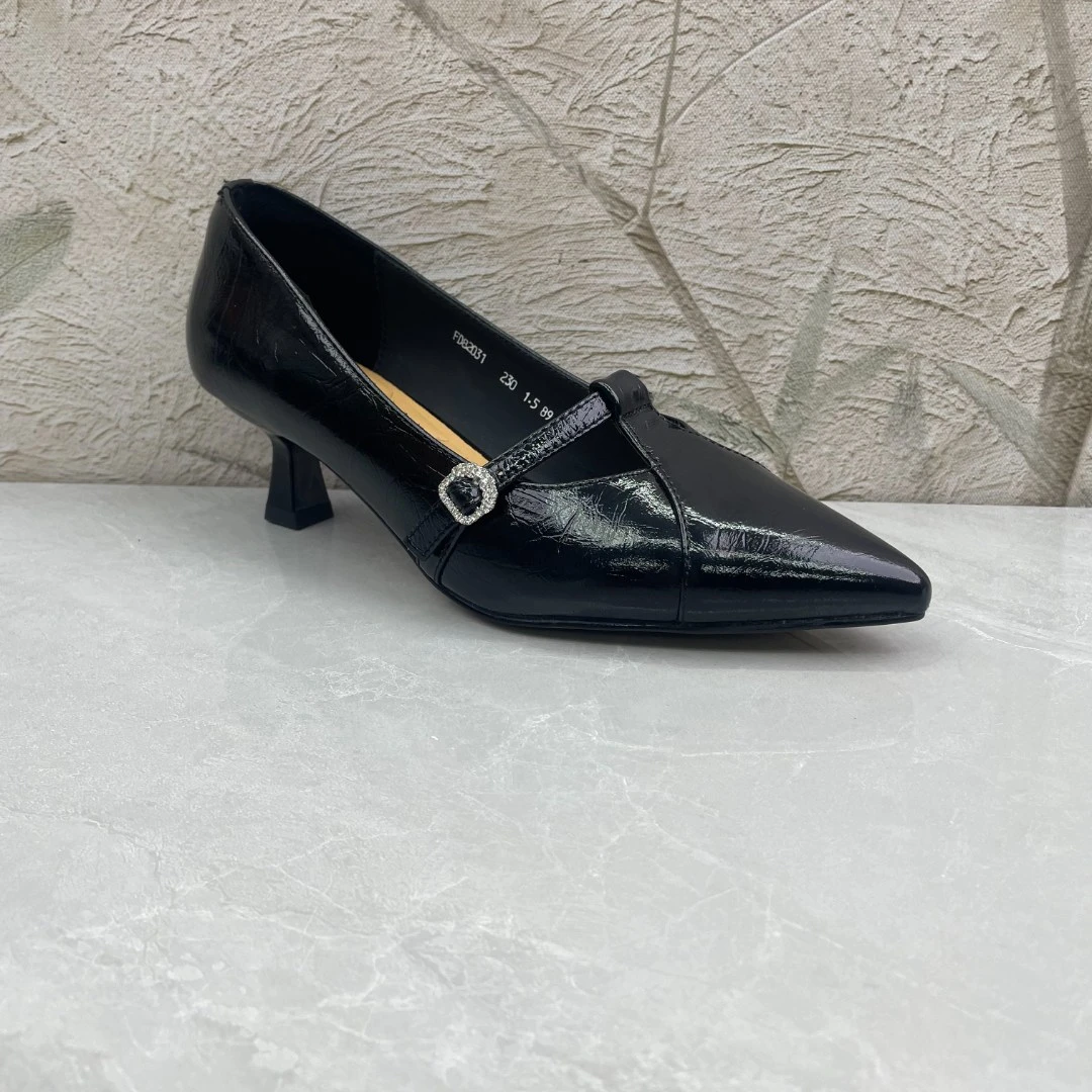 单鞋女 (羊皮)82031(孤品) f区37码