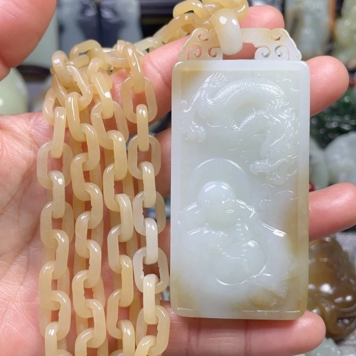 和田玉未镶嵌挂件