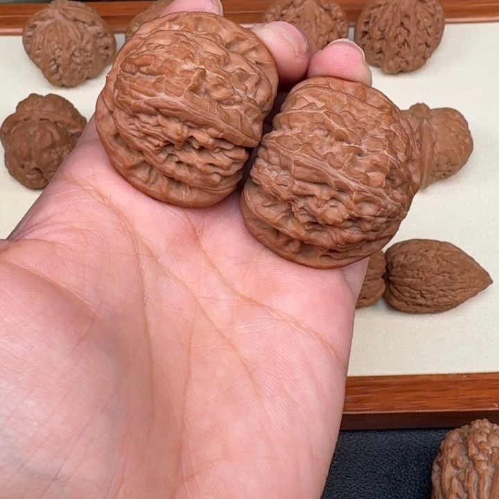 文玩核桃把件全品白狮子41