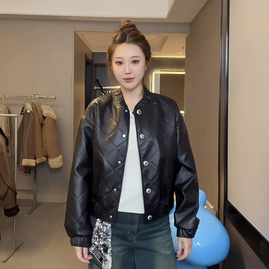 YYC196-88-10真皮皮衣女立领短款绵羊皮菱形格机车单排扣外套