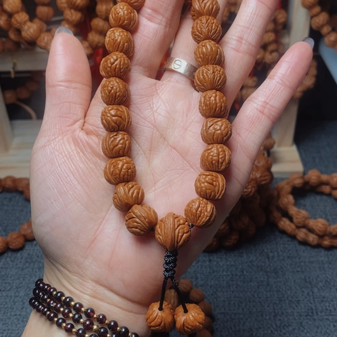 桃核吊坠龙纹桃枭