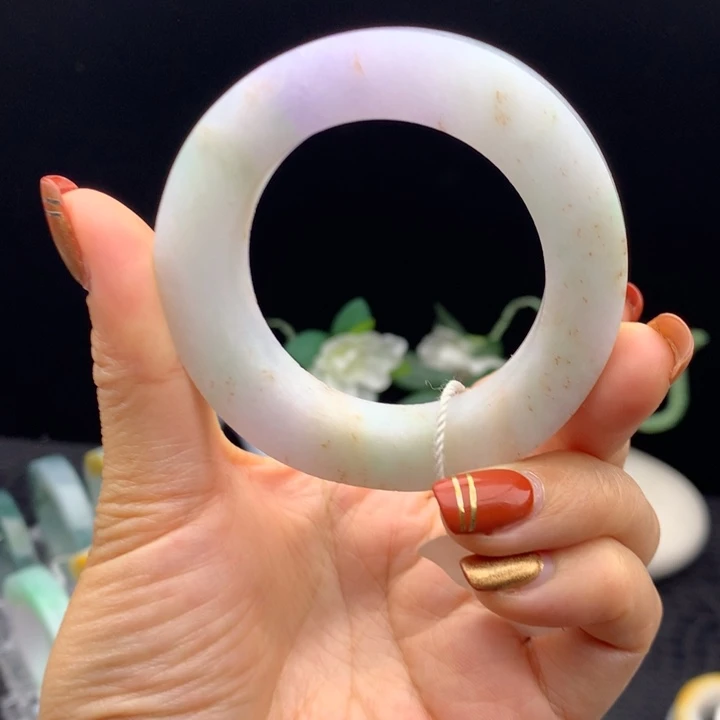 定制翡翠未镶嵌翡翠手镯