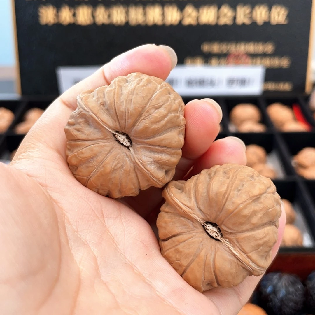 把件文玩核桃39毕业级近圆贝贝南瓜肉底➕近正肩s3931