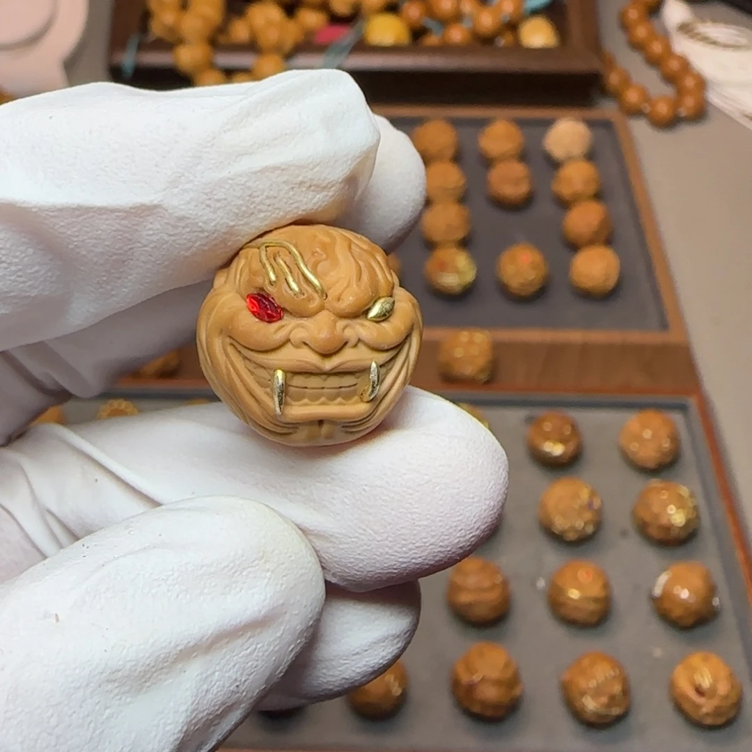 吊坠猴头核桃福利不退换宝石眼耳朵漏眼