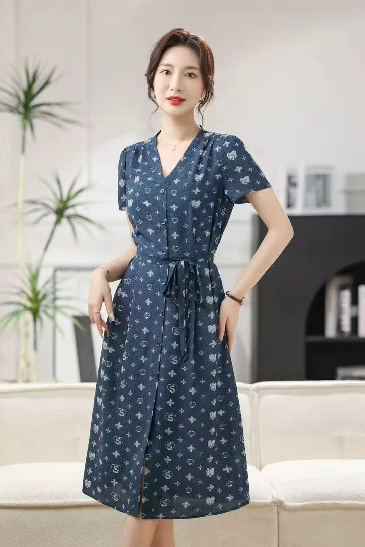 高级感夏款碎花真丝过膝连衣裙903